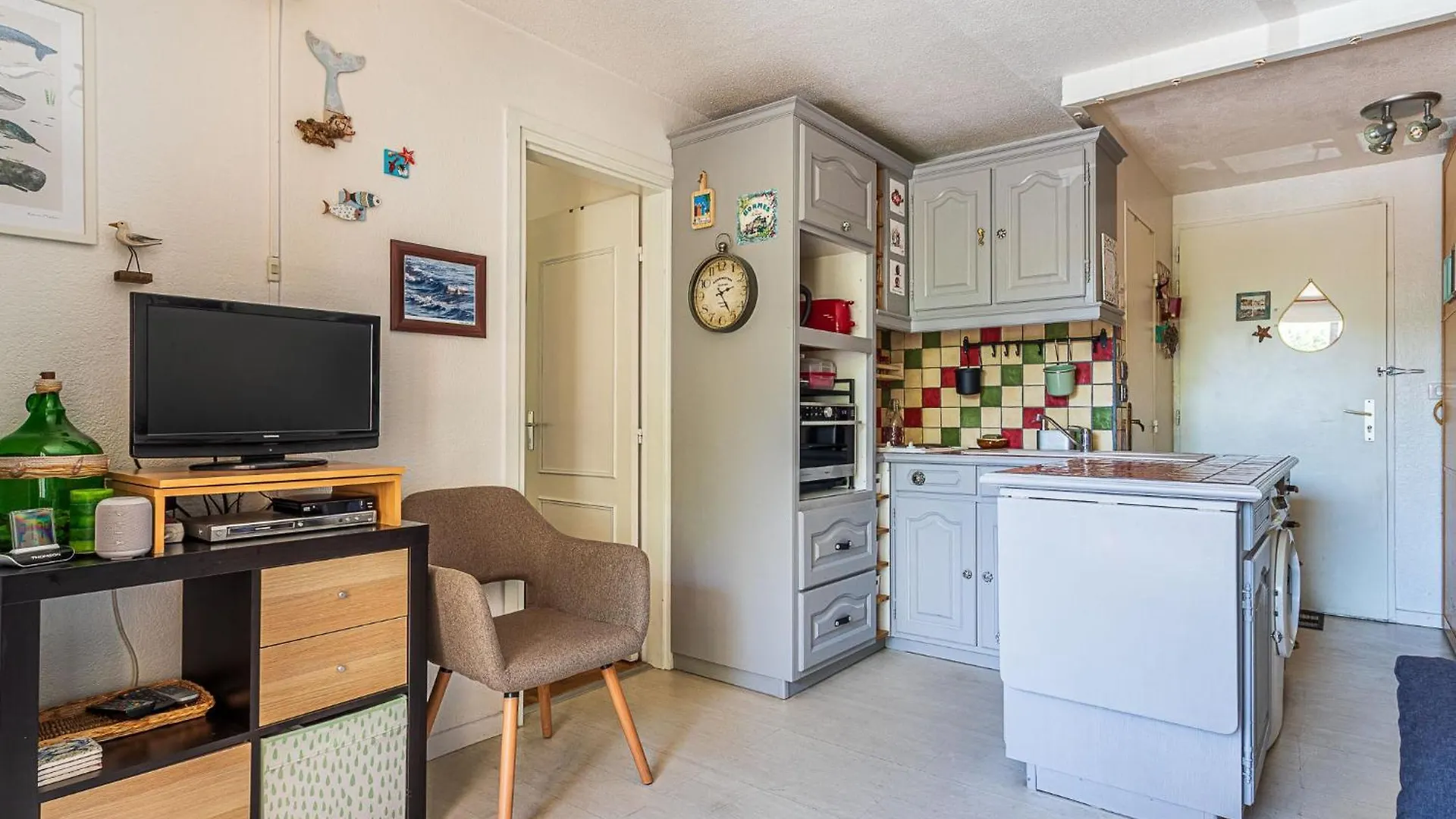 Apartment Les Mimosas Bleus-5 By Interhome Bormes-les-Mimosas Frankrig